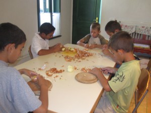 4